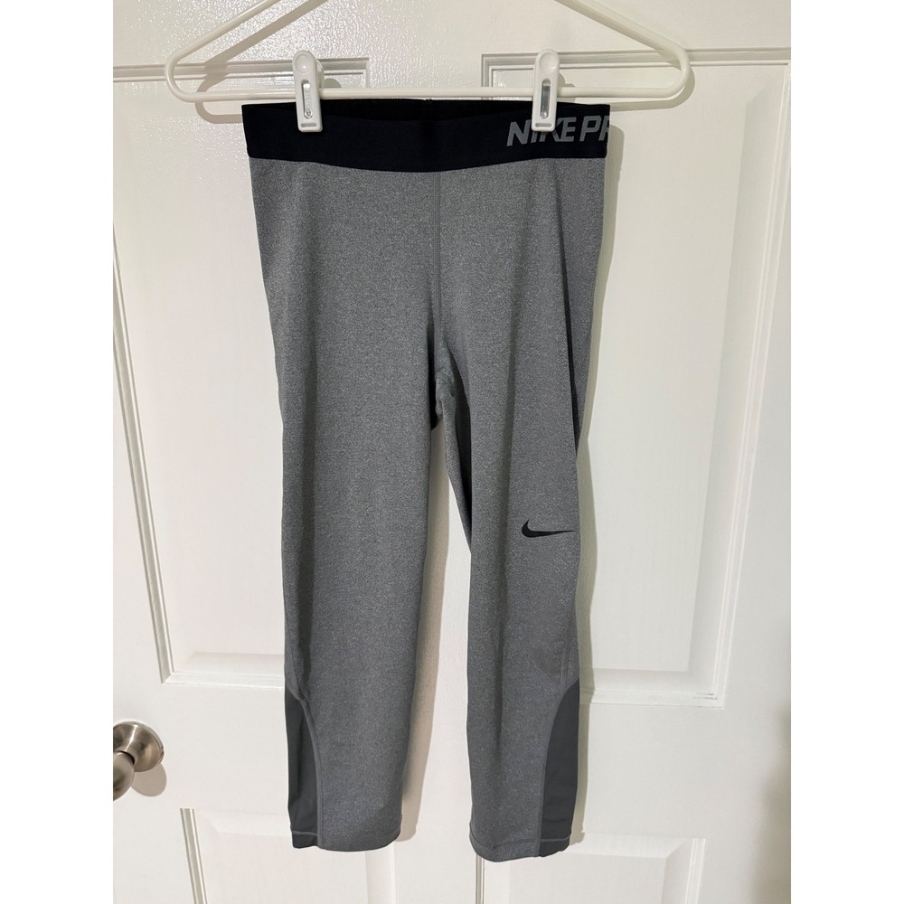 Nike Pro Dri-FIT Womens Gray Cropped Training Leggings Tights Small 589366-063